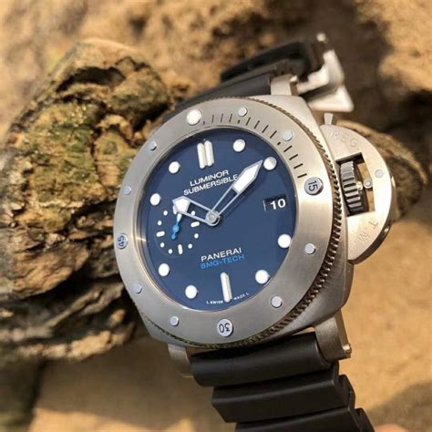 how to spot a fake panerai submersible